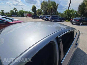 2023 Chevrolet Malibu LS 1LS - miniatura 8