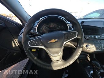 2023 Chevrolet Malibu LS 1LS – miniatura 10