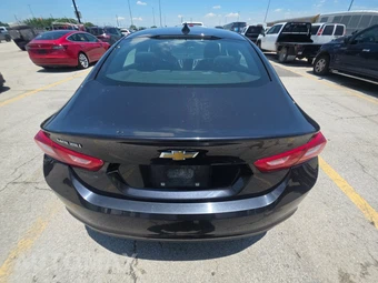 2023 Chevrolet Malibu LS 1LS – miniatura 5