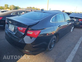 2023 Chevrolet Malibu LS 1LS – miniatura 4