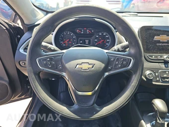 2023 Chevrolet Malibu LS 1LS – miniatura 10