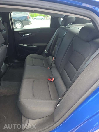 2023 Chevrolet Malibu LS 1LS – miniatura 13
