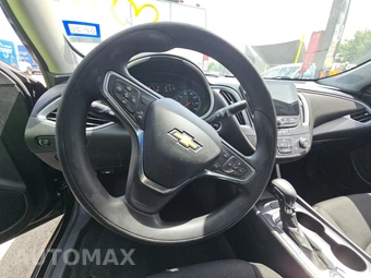 2023 Chevrolet Malibu LS 1LS – miniatura 10