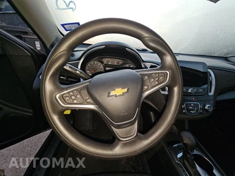 2023 Chevrolet Malibu LS 1LS – miniatura 10