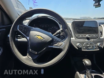 2023 Chevrolet Malibu LS 1LS – miniatura 10