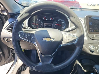 2023 Chevrolet Malibu LS 1LS – miniatura 10