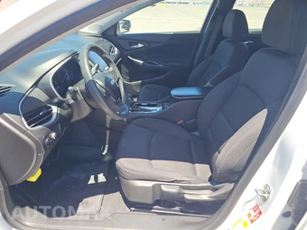2023 Chevrolet Malibu LS 1LS – miniatura 7