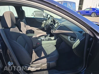 2023 Chevrolet Malibu LT 1LT - miniatura 8
