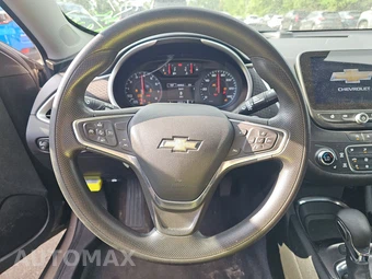 2023 Chevrolet Malibu LT 1LT – miniatura 10