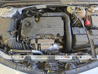 2023 Chevrolet Malibu LT 1LT - miniatura 15