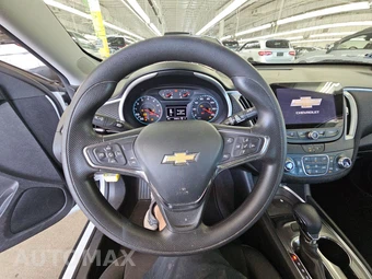 2023 Chevrolet Malibu LT 1LT – miniatura 10