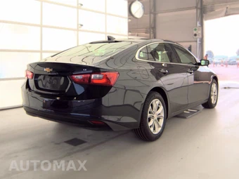 2023 Chevrolet Malibu LT 1LT – miniatura 4