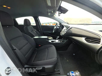 2023 Chevrolet Malibu LT 1LT – miniatura 8