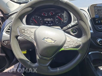 2023 Chevrolet Malibu LT 1LT – miniatura 10