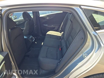 2023 Chevrolet Malibu LT 1LT – miniatura 13