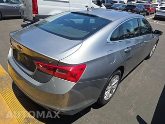 2023 Chevrolet Malibu LT 1LT – miniatura 4