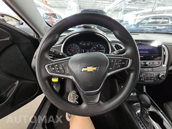 2023 Chevrolet Malibu LT 1LT – miniatura 10