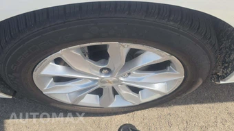 2023 Chevrolet Malibu LT 1LT – miniatura 31
