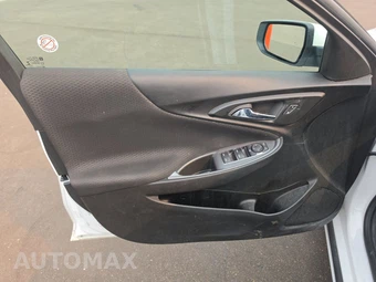 2023 Chevrolet Malibu LT 1LT – miniatura 9