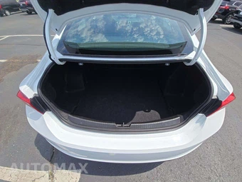 2023 Chevrolet Malibu LT 1LT – miniatura 11