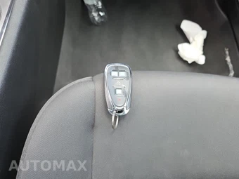 2023 Chevrolet Malibu LT 1LT – miniatura 32
