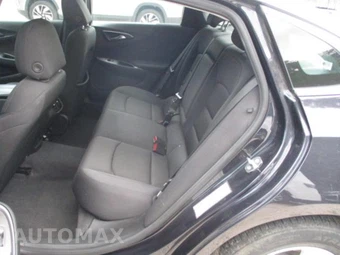 2023 Chevrolet Malibu LT 1LT – miniatura 11