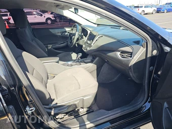 2023 Chevrolet Malibu LT 1LT – miniatura 8
