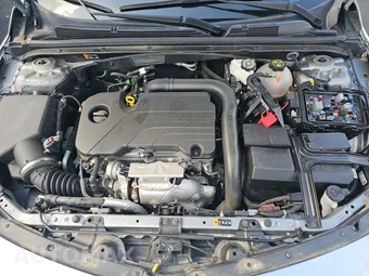 2023 Chevrolet Malibu LT 1LT – miniatura 15
