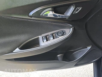 2023 Chevrolet Malibu LT 1LT - miniatura 9