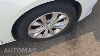 2023 Chevrolet Malibu LT 1LT – miniatura 28