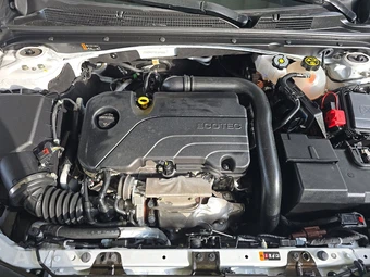 2023 Chevrolet Malibu LT 1LT - miniatura 15