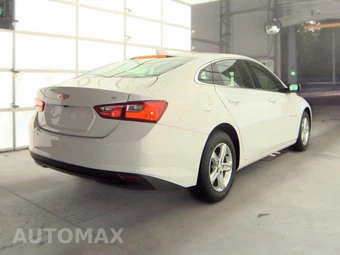 2023 Chevrolet Malibu LT 1LT - miniatura 4