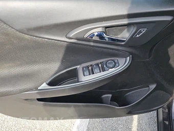 2023 Chevrolet Malibu LT 1LT - miniatura 9