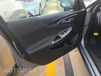 2023 Chevrolet Malibu LT 1LT - miniatura 9