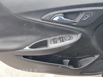 2023 Chevrolet Malibu LT 1LT – miniatura 9