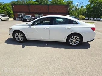 2023 Chevrolet Malibu LT 1LT – miniatura 3