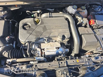 2023 Chevrolet Malibu LT 1LT – miniatura 15