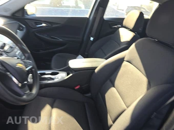 2023 Chevrolet Malibu LT 1LT – miniatura 7