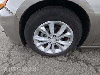 2023 Chevrolet Malibu LT 1LT – miniatura 21