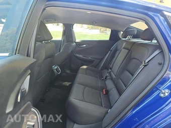2023 Chevrolet Malibu LT 1LT – miniatura 10