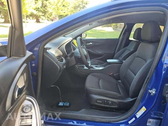 2023 Chevrolet Malibu LT 1LT – miniatura 3