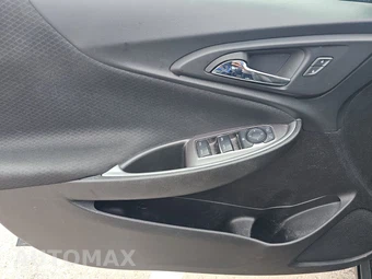2023 Chevrolet Malibu LT 1LT – miniatura 9