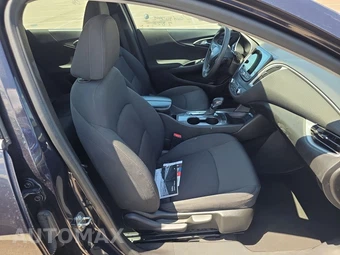 2023 Chevrolet Malibu LT 1LT – miniatura 8