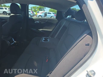 2023 Chevrolet Malibu LT 1LT – miniatura 13