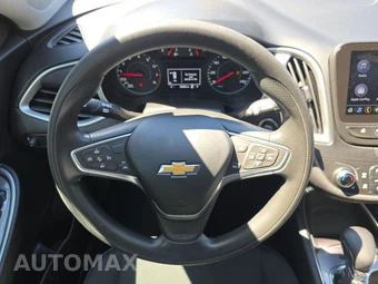 2023 Chevrolet Malibu LT 1LT – miniatura 10