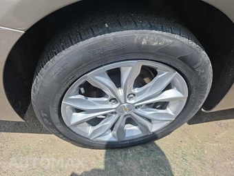 2023 Chevrolet Malibu LT 1LT – miniatura 10