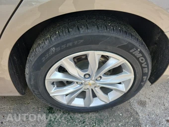2023 Chevrolet Malibu LT 1LT – miniatura 11