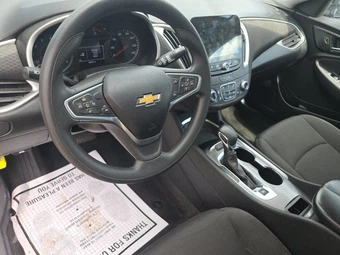 2023 Chevrolet Malibu LT 1LT – miniatura 11