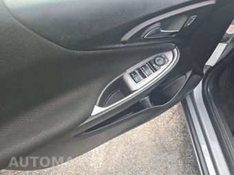 2023 Chevrolet Malibu LT 1LT - miniatura 9
