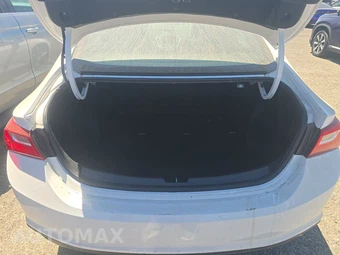 2023 Chevrolet Malibu LT 1LT – miniatura 16